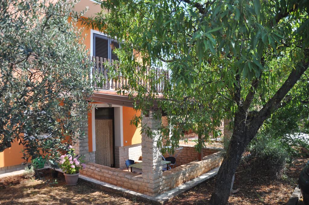 Apartments Majda Umag Kültér fotó