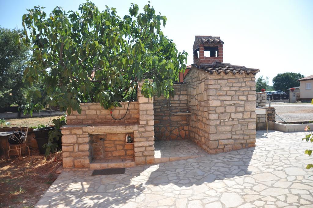 Apartments Majda Umag Kültér fotó